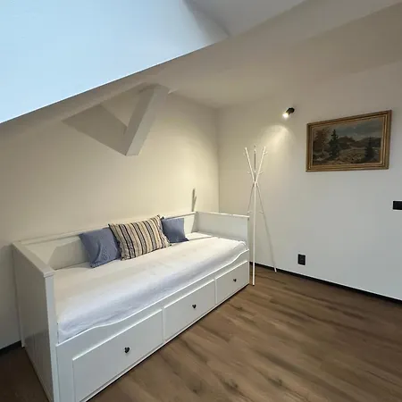 Eisenberg カントリーハウス Tvrdkov